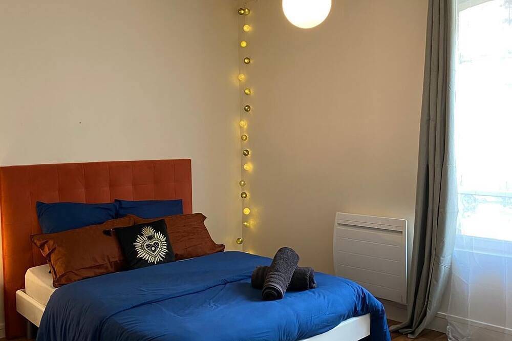 Apartamento entero, Studio - in the historic heart of Senlis in Senlis, Río Oise