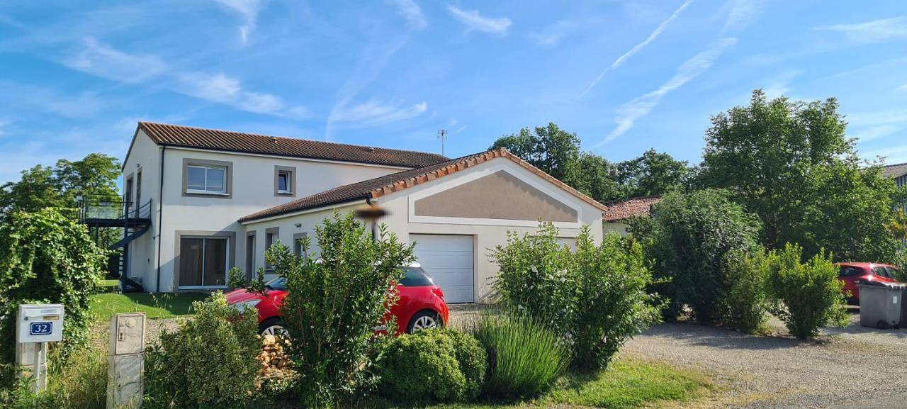 One-Bedroom House in Montamisé, Vienne (France)