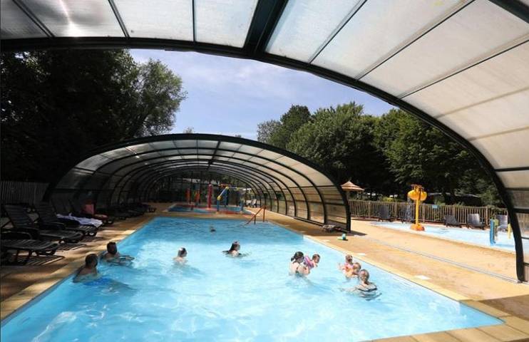 Camping pour 6 personnes, avec Piscine