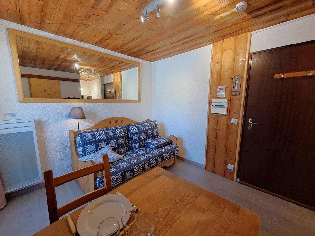 Studio entier, Studette rénovée 2 personnes, centre Les Deux Alpes in Mont-de-Lans, Les Deux Alpes