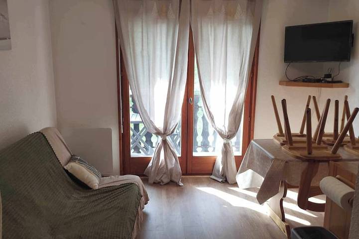 Entire apartment, Charmant Studio vu sur la Montagne Pour 4 Personnes in Saint-Jean-d'Aulps, Les Portes du Soleil