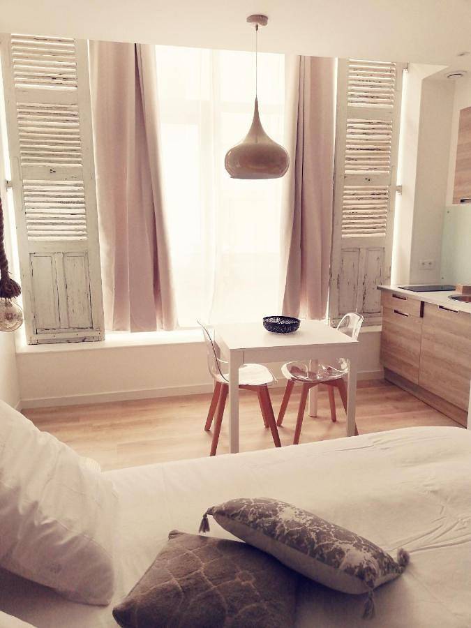 Appartement entier, Studio in Le Creusot, Région d'Autun