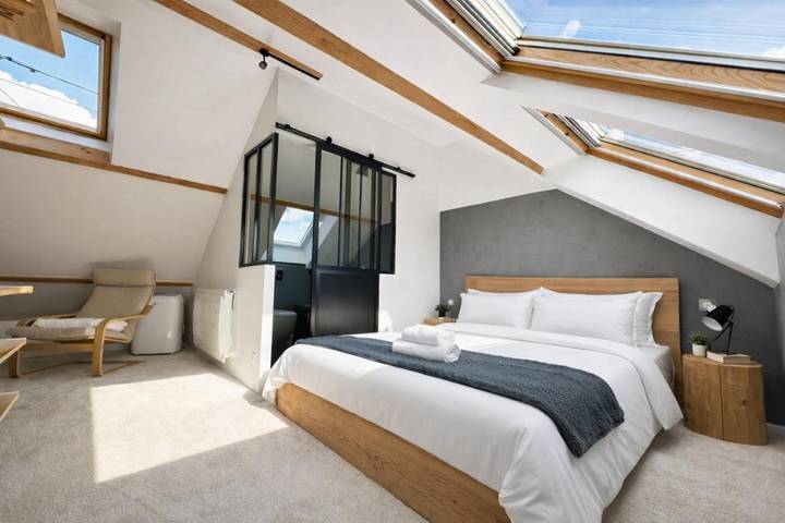 Gîte pour 5 personnes, avec Terrasse à Coutevroult