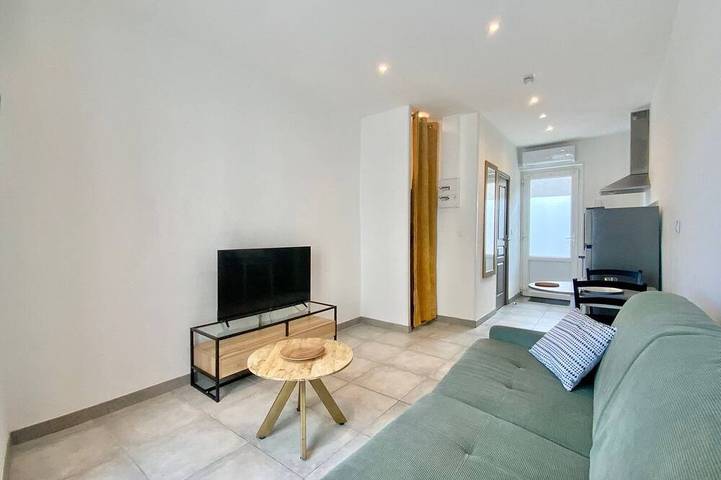 Appartement de vacances pour 2 personnes, avec balcon à Nîmes