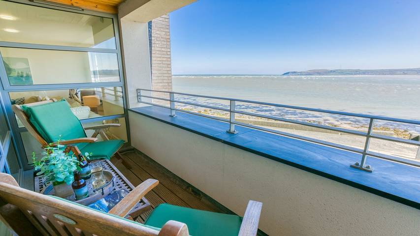 Cottage for 8 people, with Balcony in North-Wales