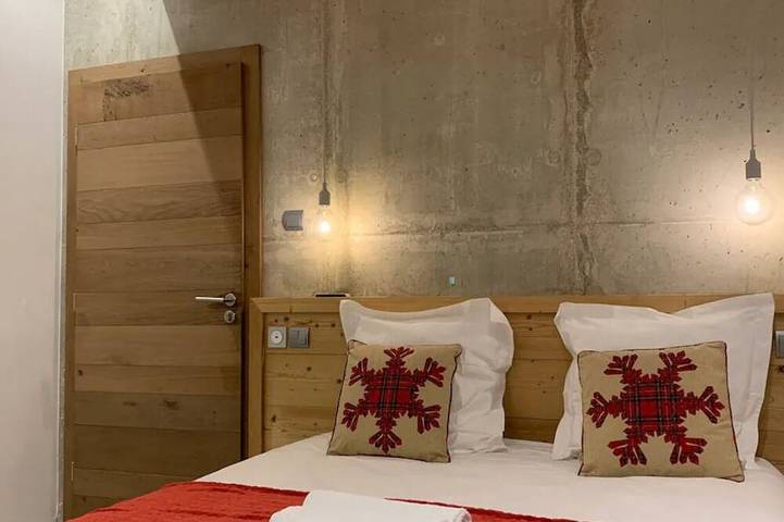 Villa pour 9 personnes, avec jacuzzi ainsi que jardin et piscine dans le Jura - 3