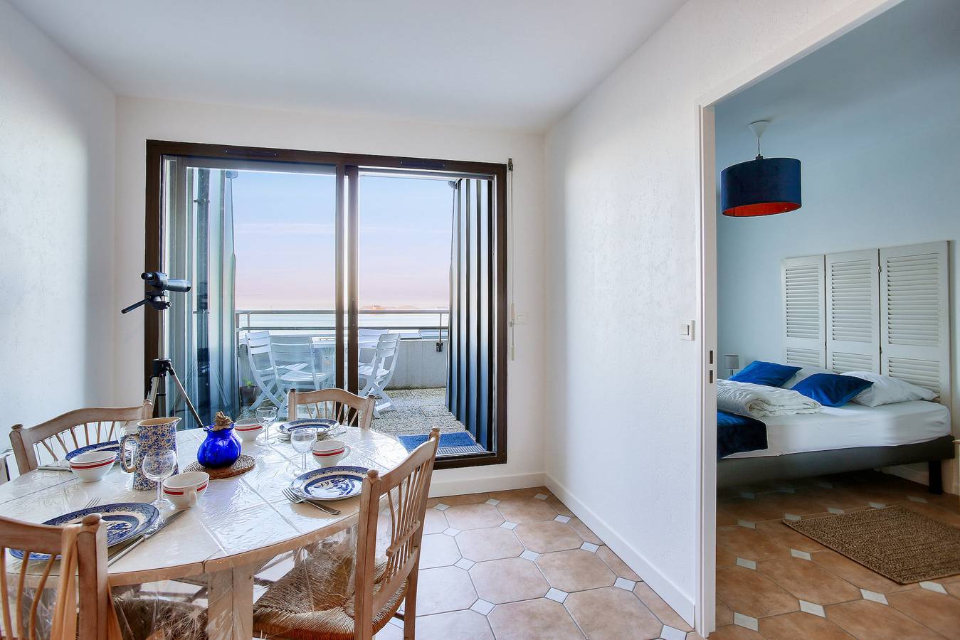 Apartamento entero, Apartamento con balcón vista al mar, para 4  in Saint-Énogat, Dinard
