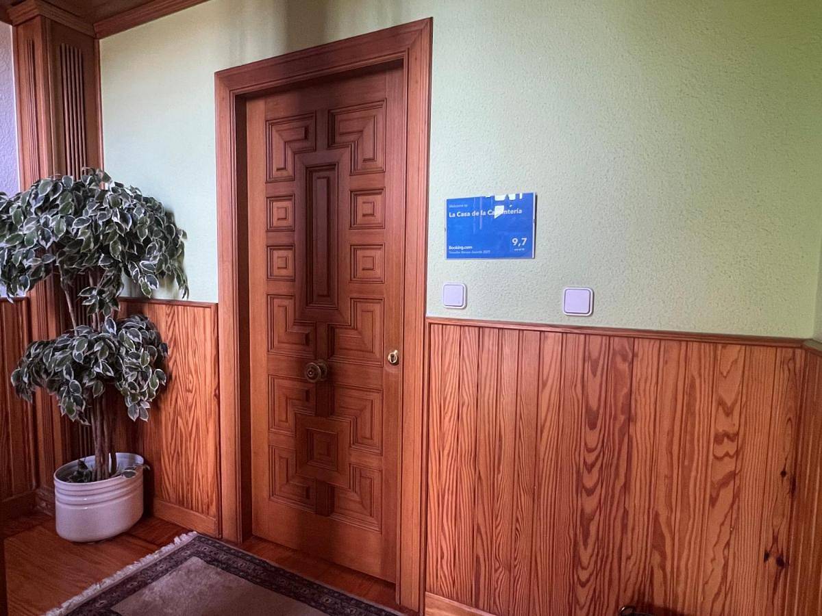 Apartamento entero, La Casa de la Carpintería in Piélagos, Costa de Cantabria