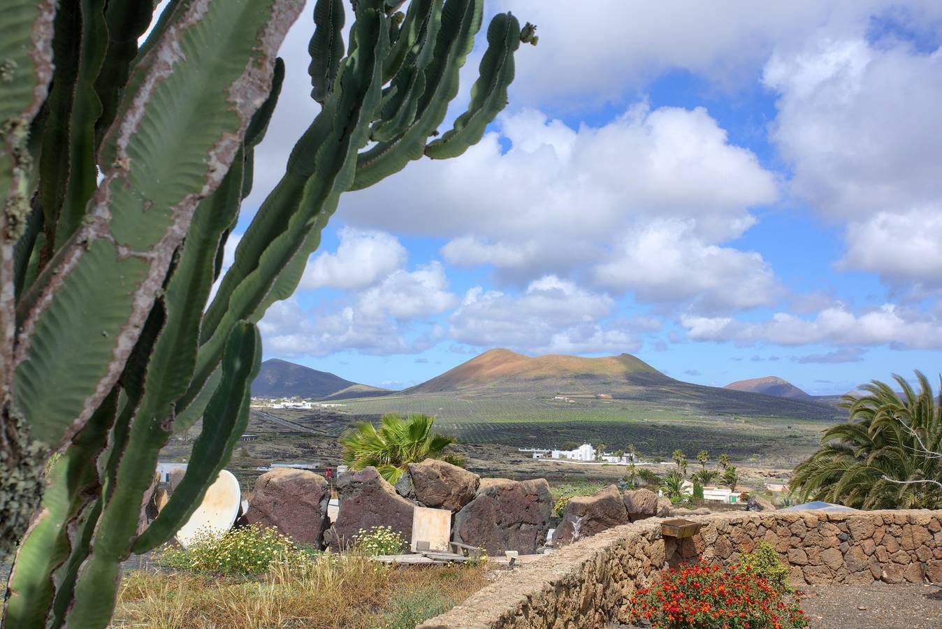 'El Rincón de Guatisea' con vistas a la montaña, terraza privada y Wi-Fi in San Bartolomé, Lanzarote
