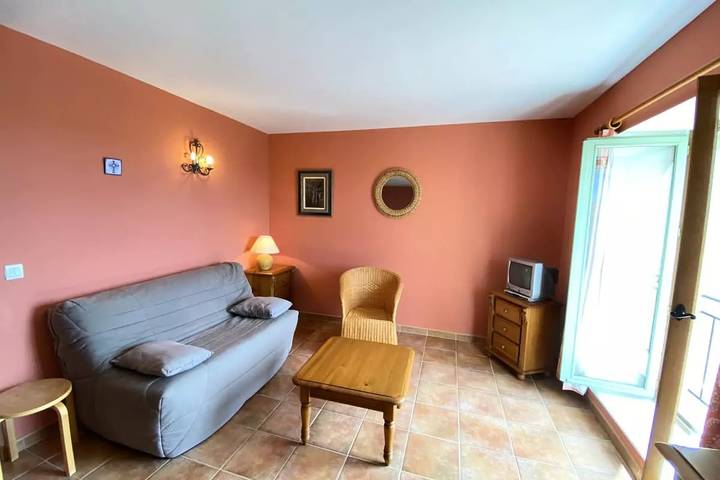 Studio pour 2 personnes, avec piscine et jardin - 1