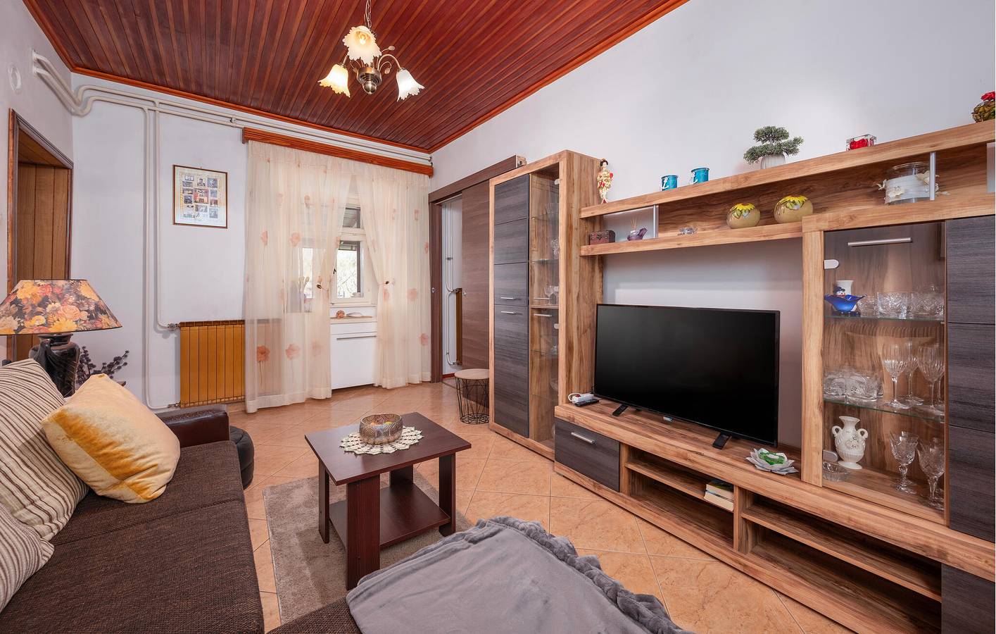 Gemütliche 2-Zimmer-Wohnung mit Terrasse, WLAN und Parkplatz in der Nähe der Küste von Plomin in Plomin, Ostküste Istrien