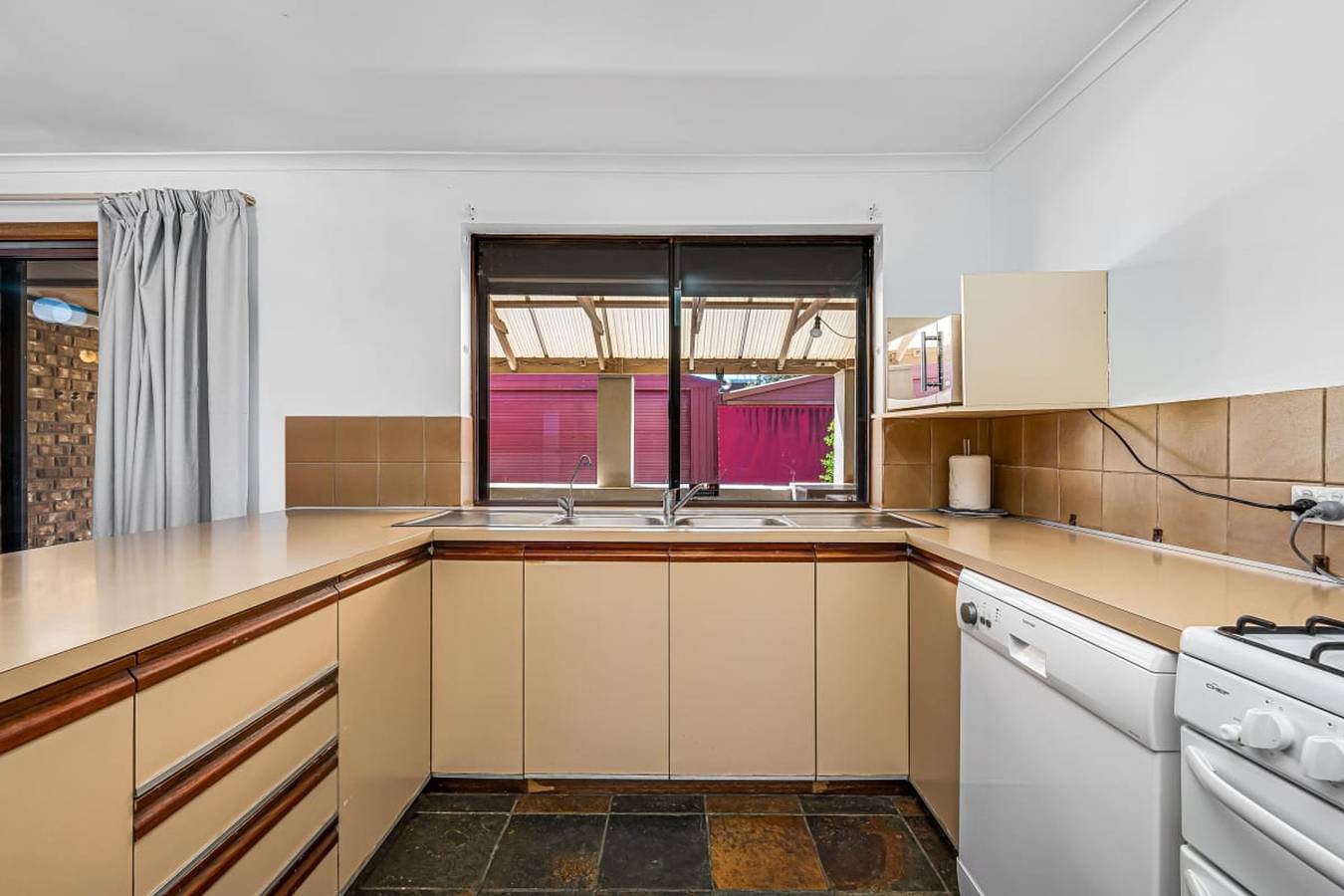 Swainson by Surf in Seaford in Noarlunga, City of Onkaparinga