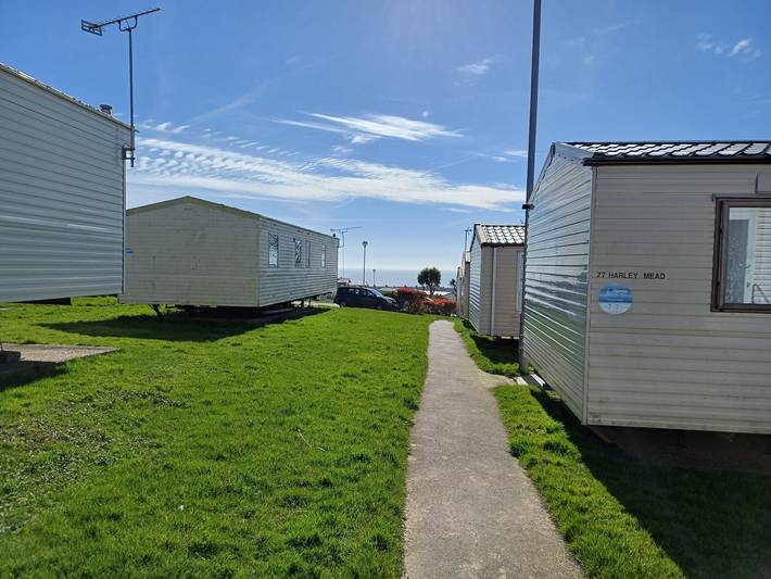 3 Bedroom Caravan - Sleeps 8, Parking, Pets, Beach in Hastings, East Sussex