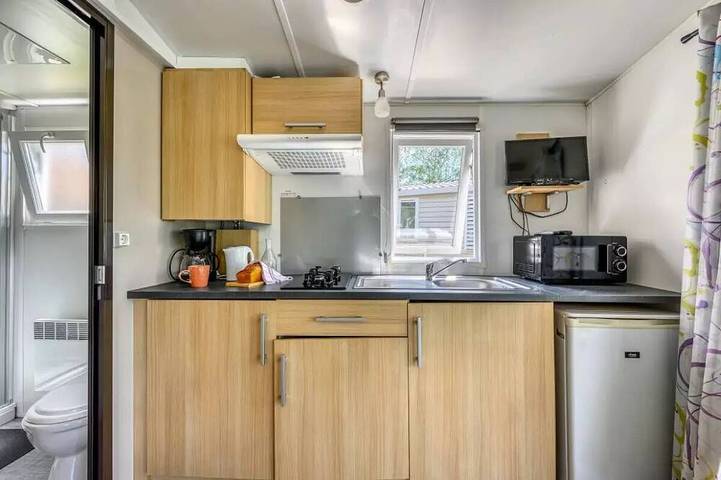 Gîte pour 4 personnes, avec terrasse dans Lac de Cadeuil - 4