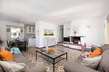 Villa in Alaior Municipality, Coast of Menorca für 6 