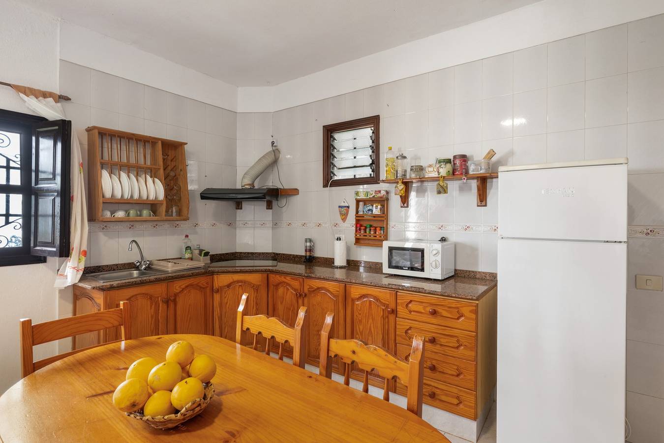 Casa Vacacional 'María José' con Vistas a la Montaña, Terraza Privada y Wi-Fi in El Granel, Puntallana