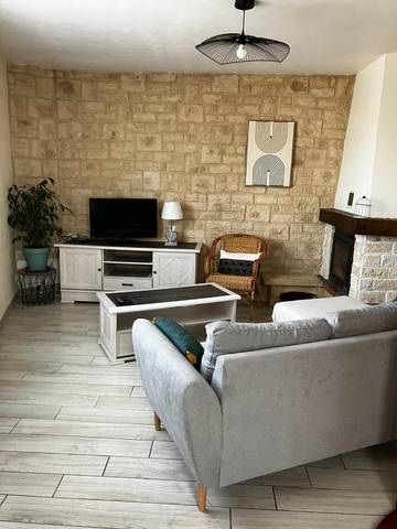 Gîte pour 6 personnes, avec jardin à Savigny-en-Véron