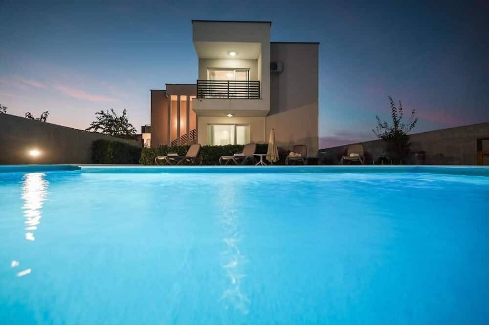 Haus mit Pool für Familien Zaton, Zadar in Nin, Zadar