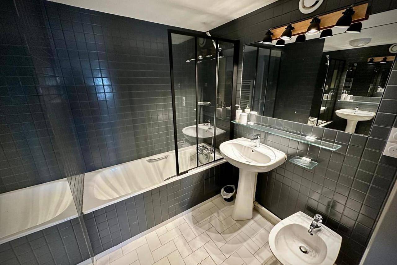 Appartement entier, Two-Bedroom Apartment in Saint-Martin-de-Ré, Région de La Rochelle