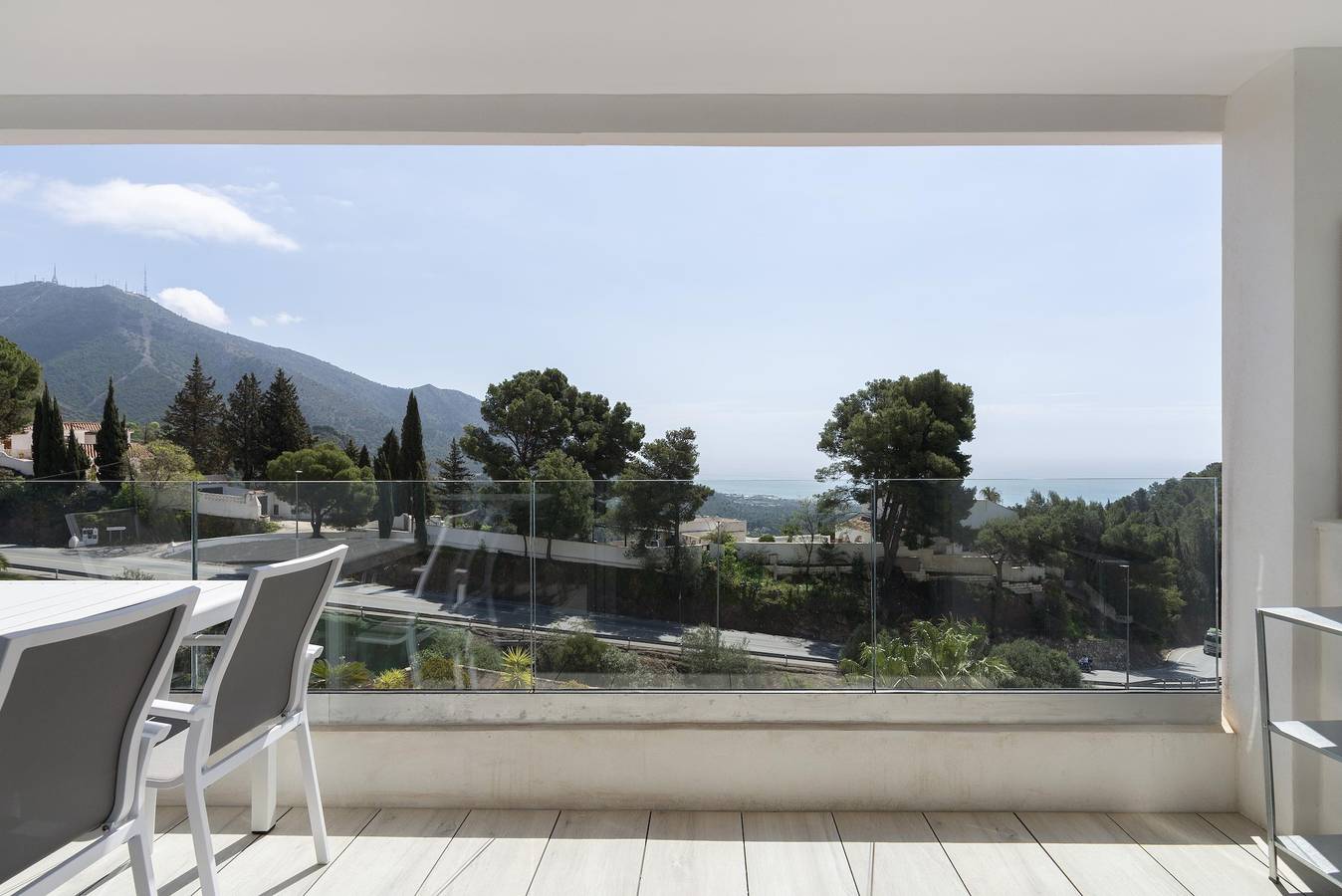 Entire apartment, Central Apartment with a View, Shared Pool & Wi-Fi in Mijas Pueblo, Mijas