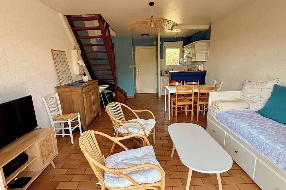 Cosy house 100m from the beach 🌊 ☀️ + garden with barbecue 🔥🥩🍗 in Ambleteuse, Boulogne-sur-Mer region