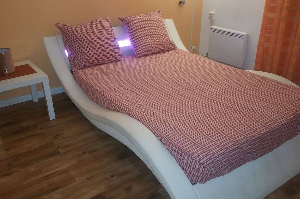 Appartement entier, L'escale à 50 m de la gare de viry chatillon in Viry-Châtillon, Essonne