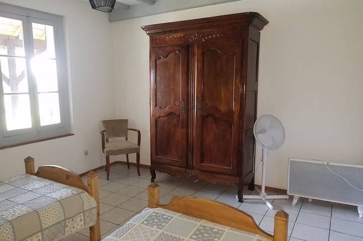 Maison Landaise Meublé de Tourisme***proche océan in Lüe, Landes