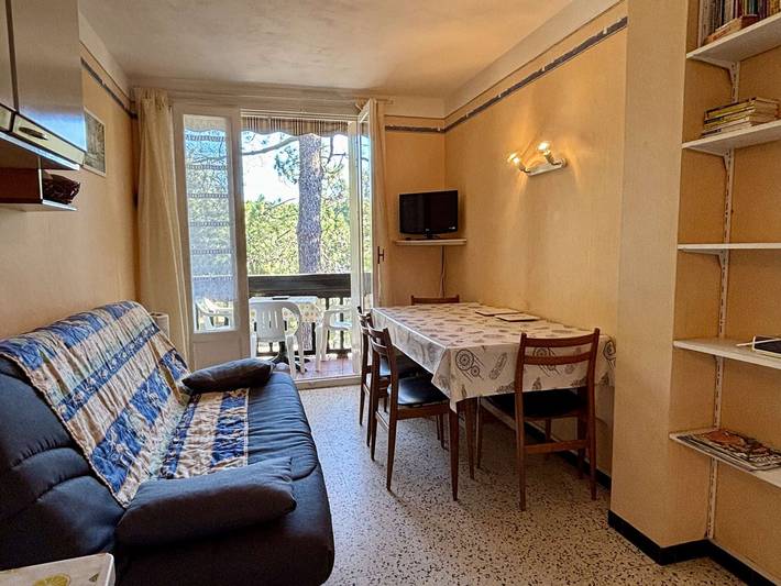 Gîte pour 4 personnes, avec balcon dans Plage des Pins