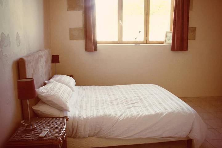 Gîte pour 6 personnes, avec jardin, animaux acceptés à Berrie - 2