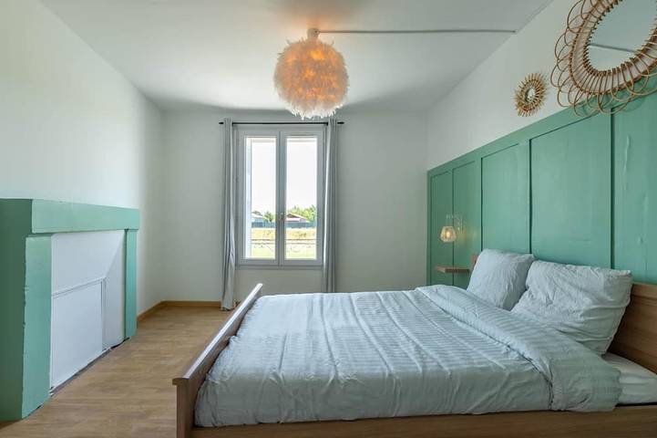 Location de vacances pour 12 personnes, avec balcon ainsi que jardin et jacuzzi à Thésée - 4