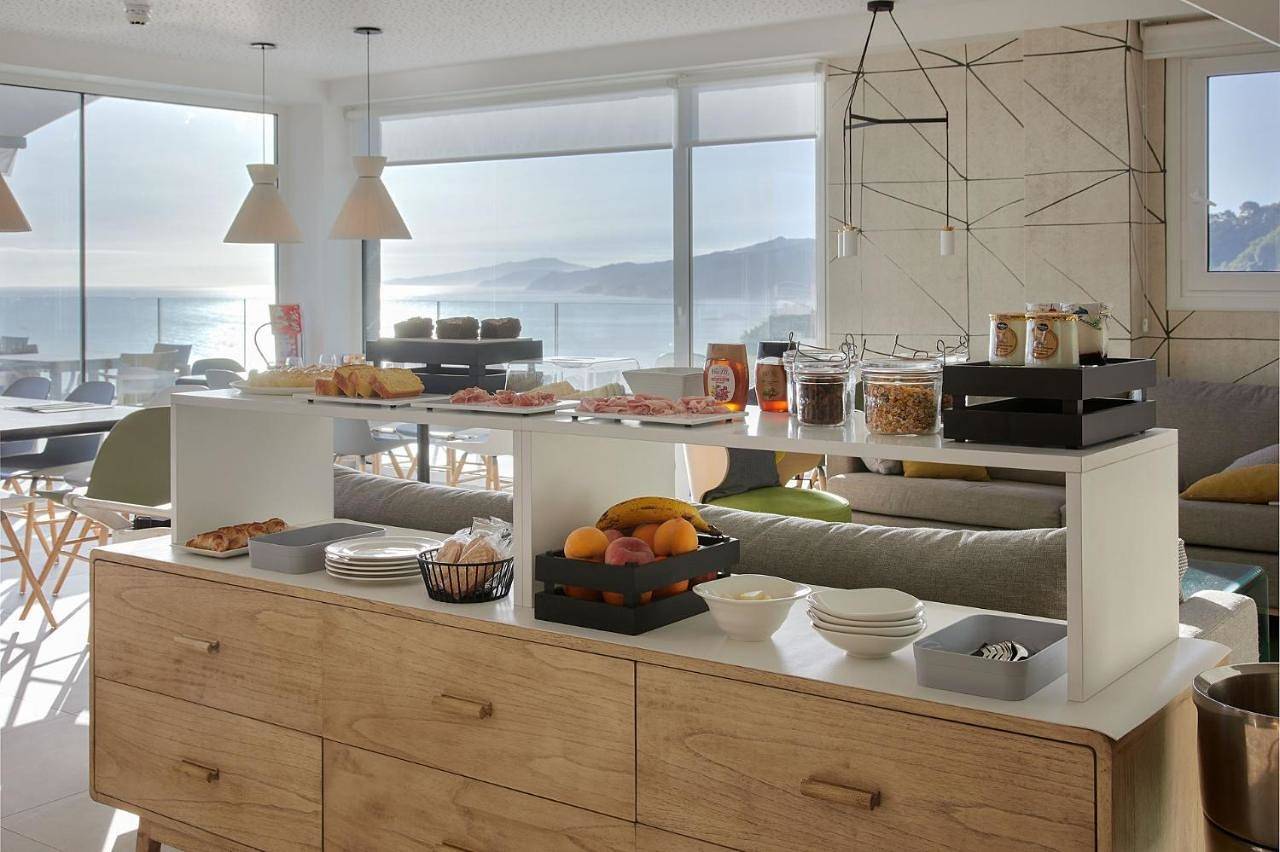 Ameztoi Experience in Guetaria, Ruta del flysch