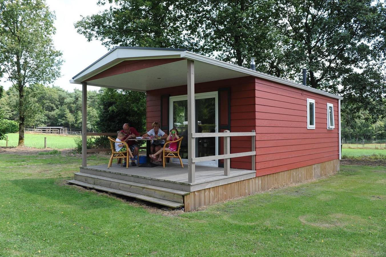 4 persoons chalet op vakantiepark 't Schinkel in Hoenderloo in Hoge Veluwe