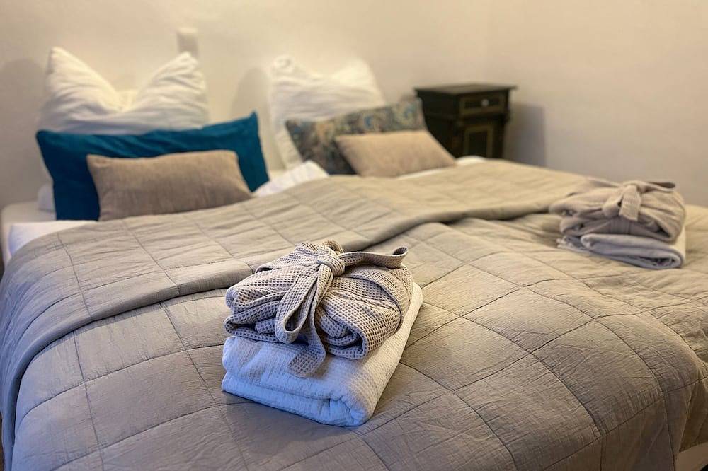 Ganze Wohnung, Gemütliche, neue 100m2 Ferienwohnung mit privater Sauna in Erkheim, Bayerisch Schwaben