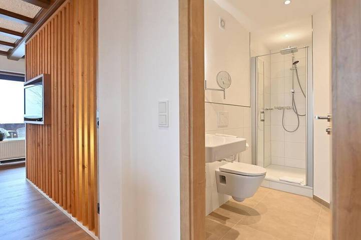 Ferienwohnung für 2 Personen, mit Garten und Sauna in Poppenhausen - 4