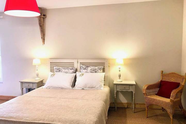 Gîte pour 5 personnes, avec jardin et terrasse à Dragey-Ronthon - 4