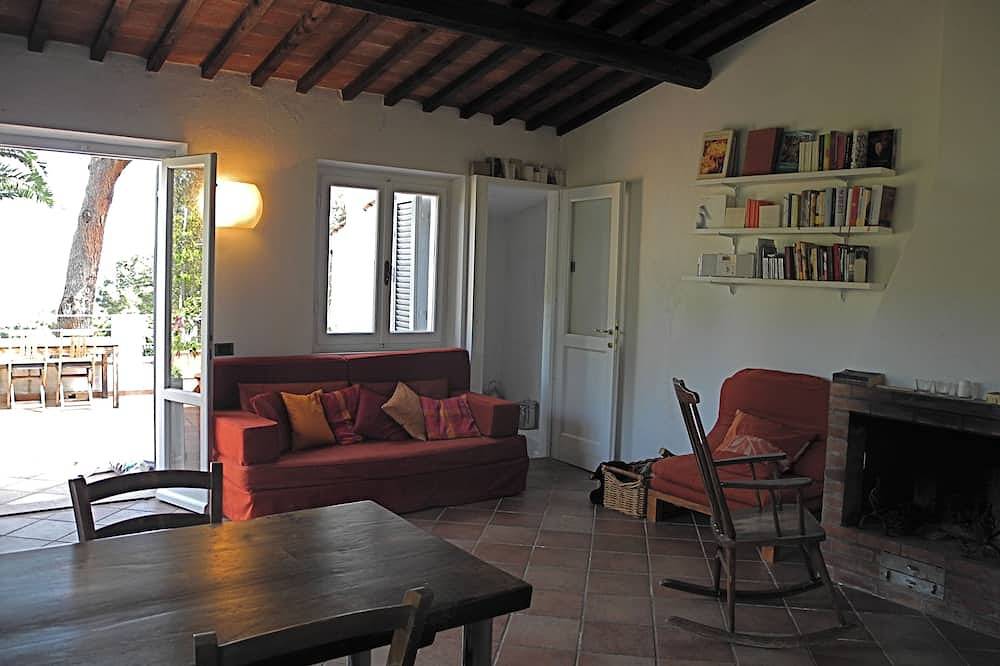 Spacious holiday home with sea views and garden near the beach on Elba Island in Sant'Andrea, Elba