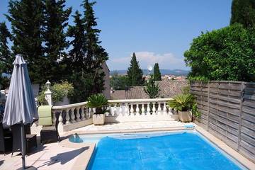 Villa pour 6 personnes, avec jardin et terrasse, animaux acceptés à Roquebrune-sur-Argens