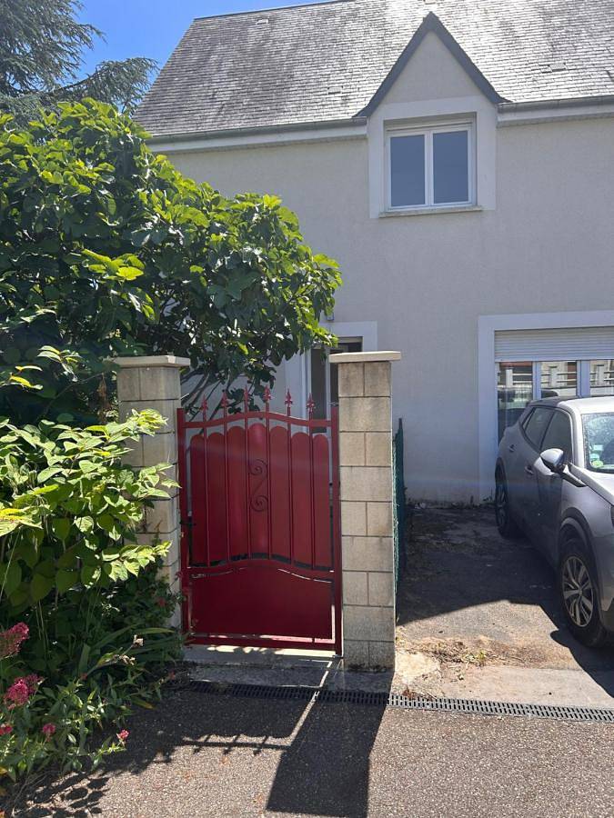 Gîte pour 2 personnes, avec Terrasse et Jardin à La Chaussée-Saint-Victor - 2