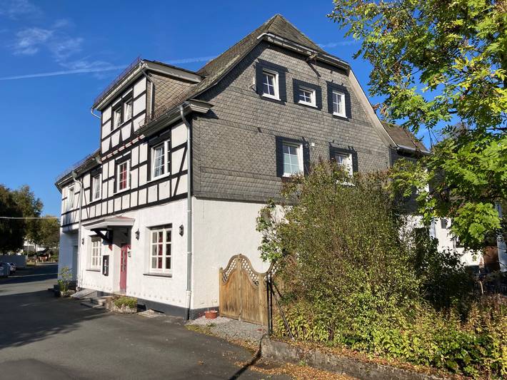 Ferienhaus für 30 Personen, mit Garten und Terrasse in Olsberg