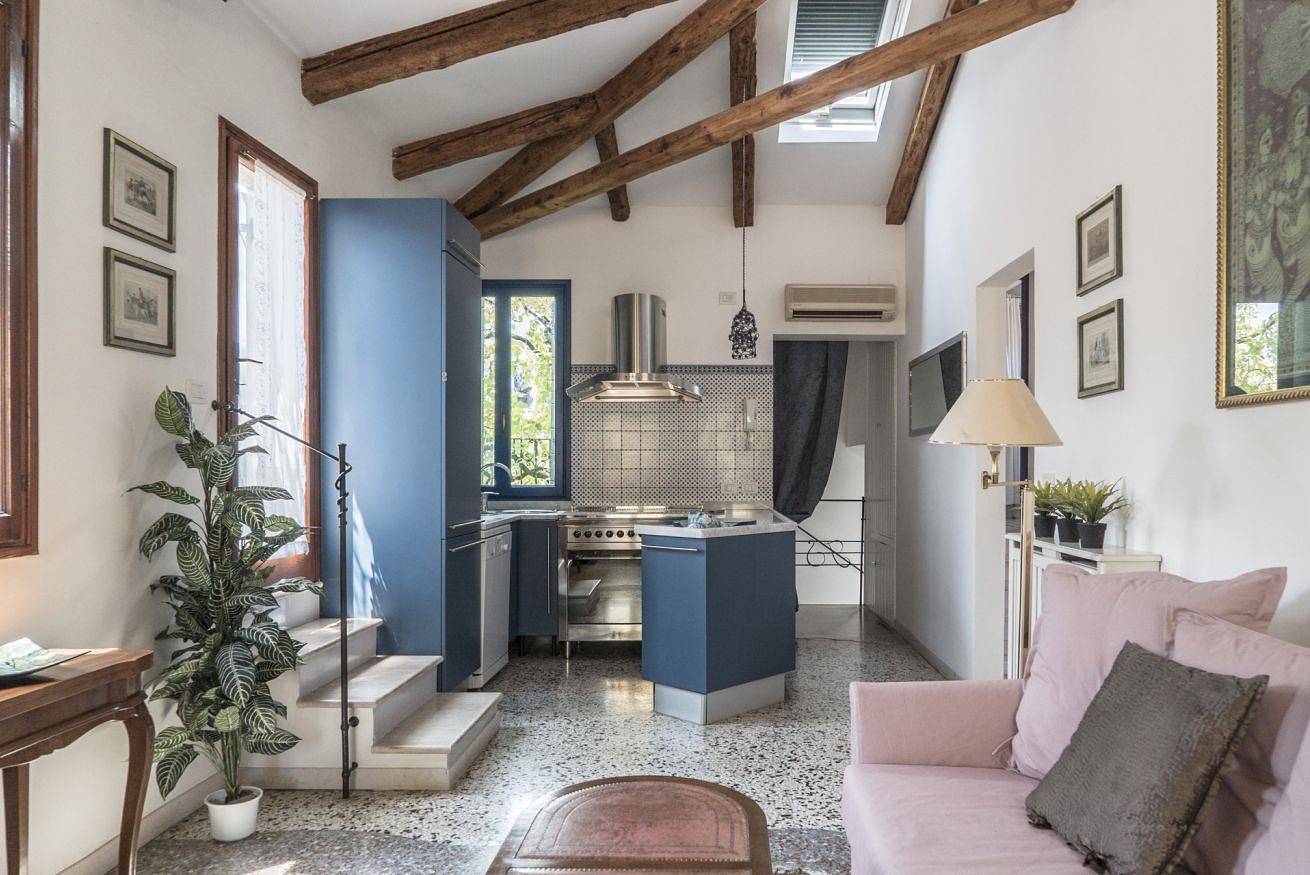 Entire apartment, Three Terraces in Venice, Venice Province