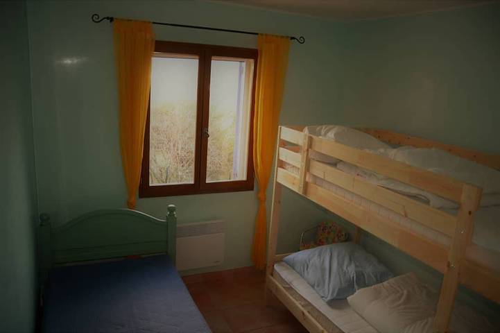 Location de vacances pour 6 personnes, avec jardin à Puimoisson - 3