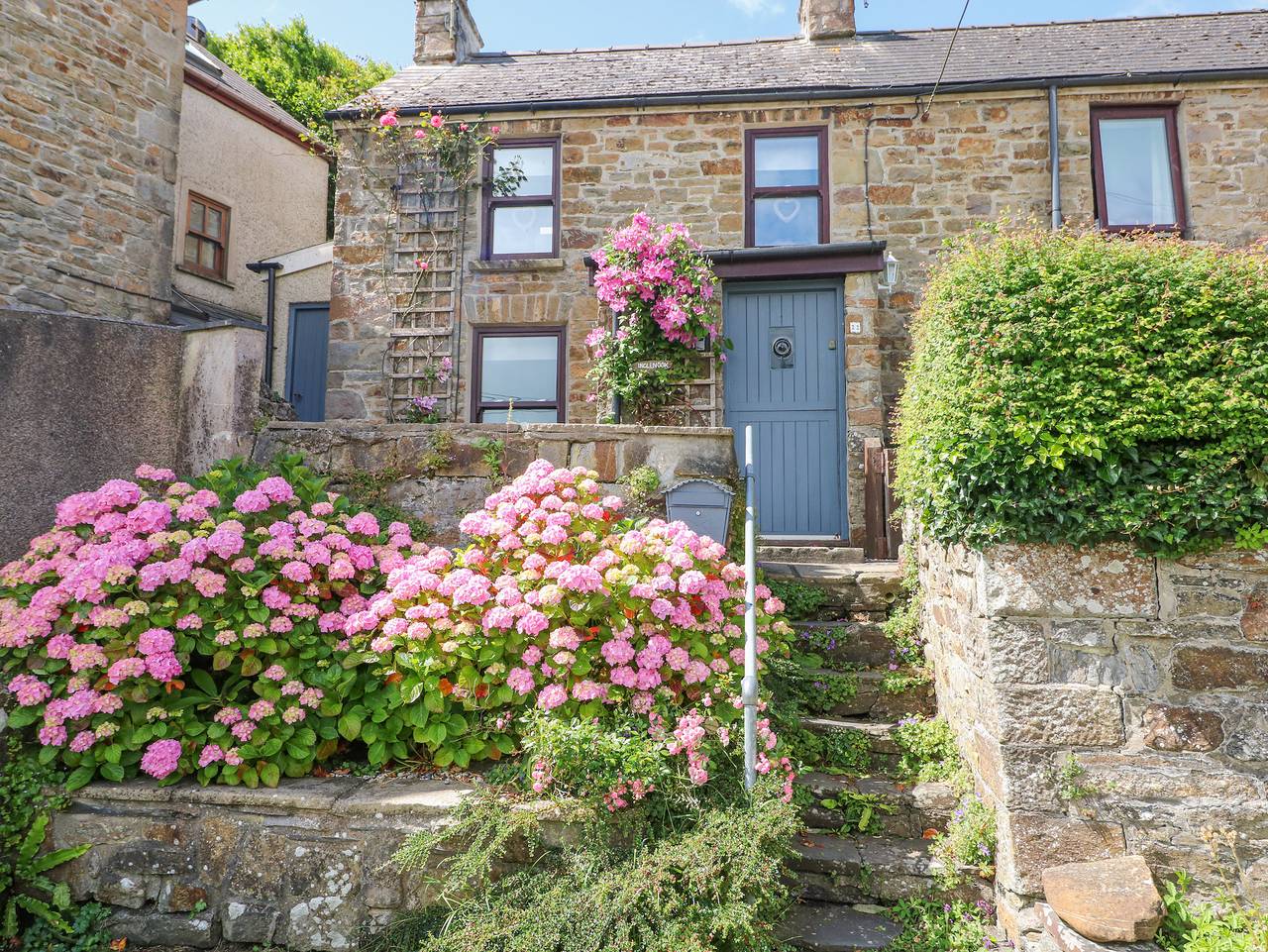 Inglenook Cottage in Broad Haven, Pembrokeshire