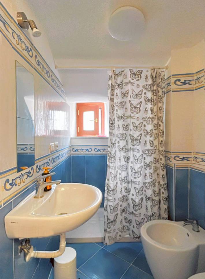 Appartement entier, Gioia 13 - Singola Economy in Chiaia (Procida), Procida