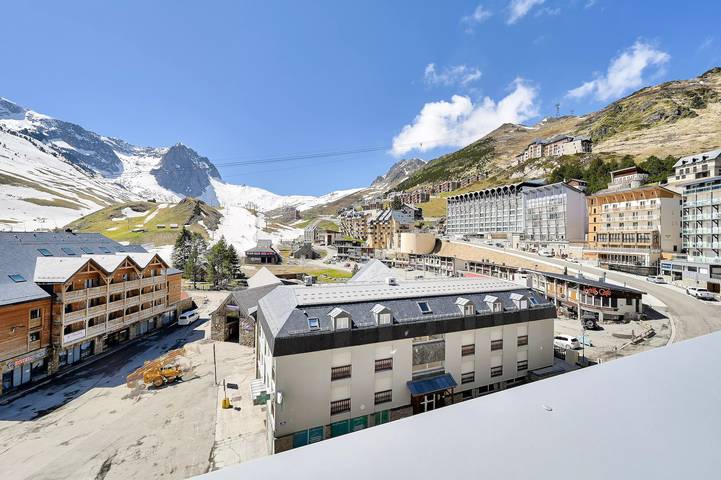 Studio pour 4 personnes, avec balcon et vue dans La Mongie