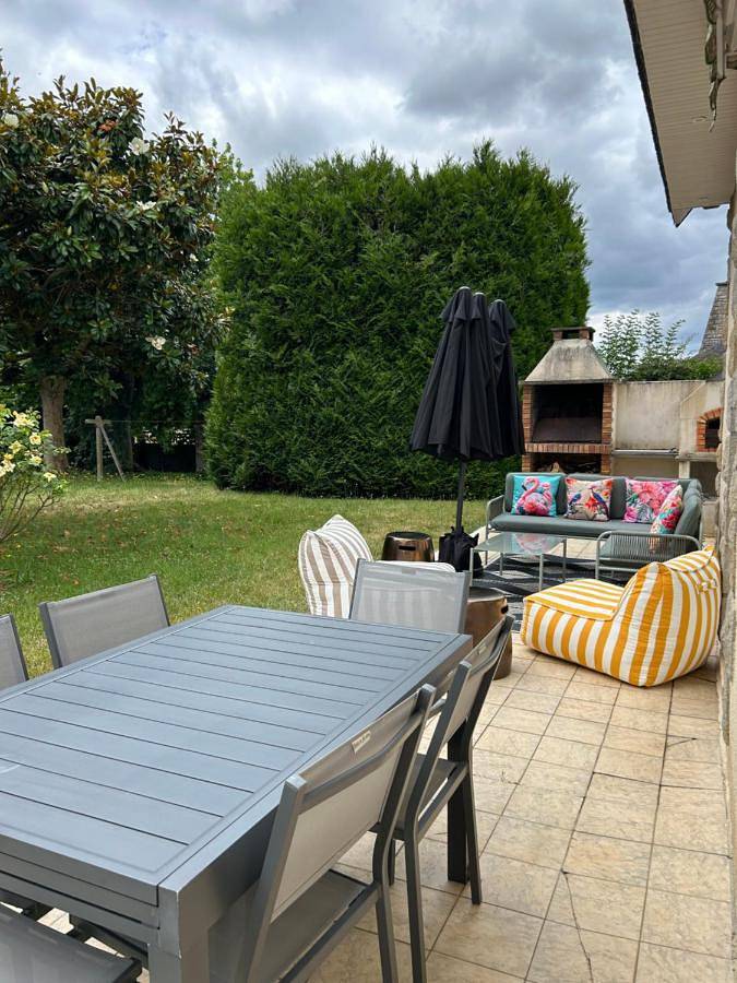 Maison d’hôte pour 4 personnes, avec Terrasse ainsi que Jardin et Vue à Pontorson - 2