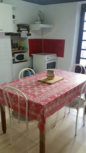 Gîte pour 4 personnes, avec terrasse, animaux acceptés dans Forêt de Saoû