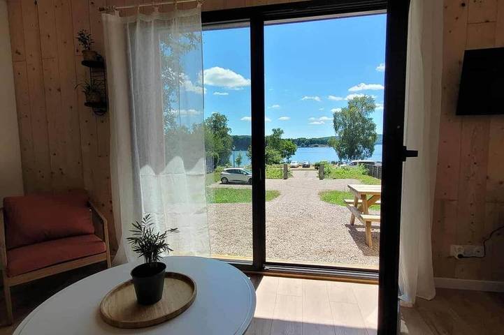 Location de vacances pour 7 personnes, avec Jardin dans Lac des Settons (Montsauche-les-Settons)