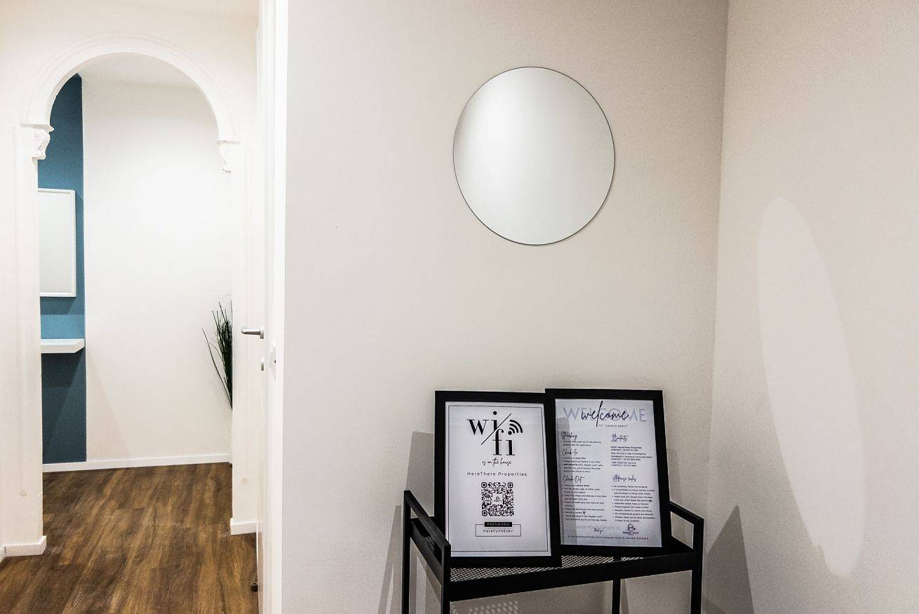 Ganze Wohnung, [Blaues Apartment] Flughafen 8 Min. • Ac • Smarttv in Genua (Stadt), Genua