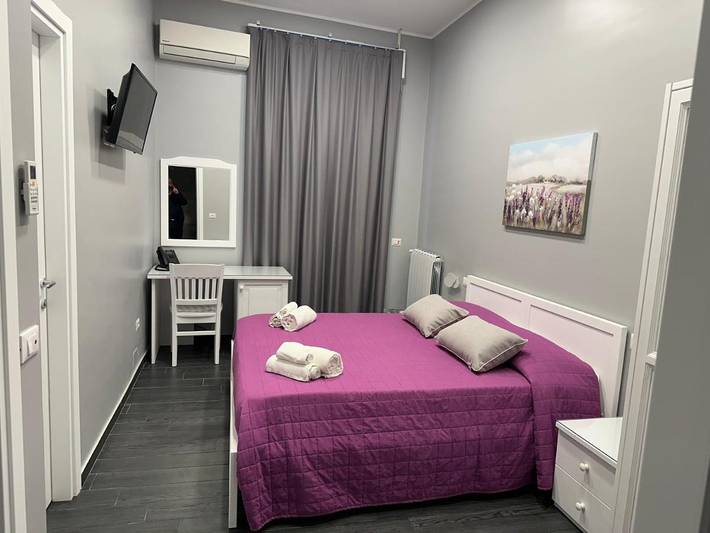 Maison d’hôte pour 2 personnes, avec jardin et piscine, adapté aux familles à Giarre - 4