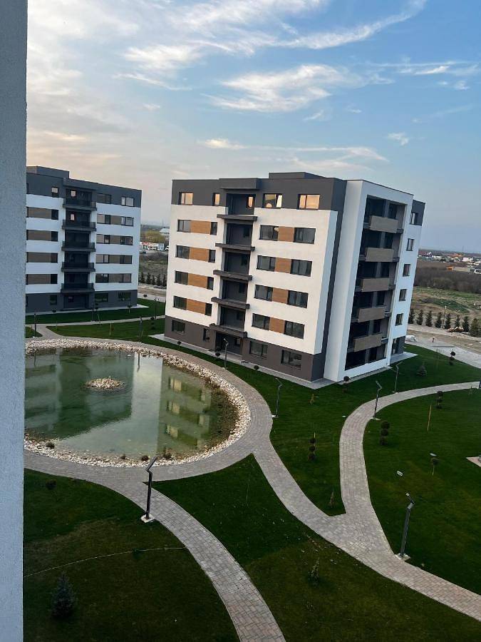 Appartement de vacances pour 3 personnes, avec vue sur le lac ainsi que jardin et vue, animaux acceptés